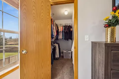 2154 Ormond Dr, Shakopee, MN 55379 photo 30