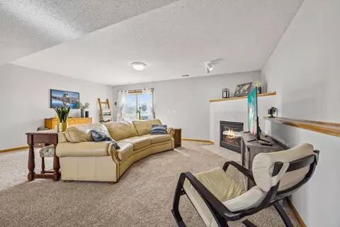 2154 Ormond Dr, Shakopee, MN 55379 photo 38