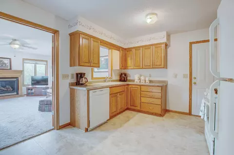 5840 7th St NE, Fridley, MN 55432