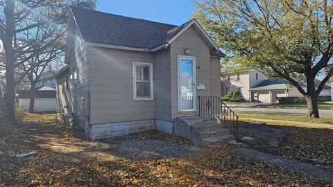 611 11th Ave NW, Austin, MN 55912