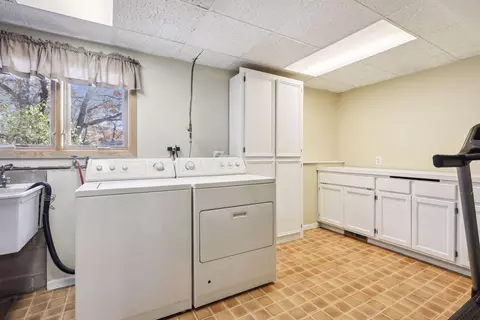 1766 Walnut Ln, Eagan, MN 55122 photo 20