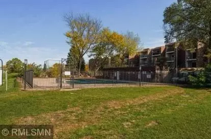 12822 Nicollet Ave #302, Burnsville, MN 55337