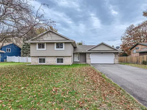 1325 79th Ave N, Brooklyn Park, MN 55444