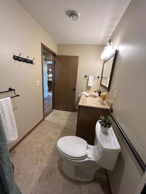 508 28th St SE, Willmar, MN 56201 photo 26