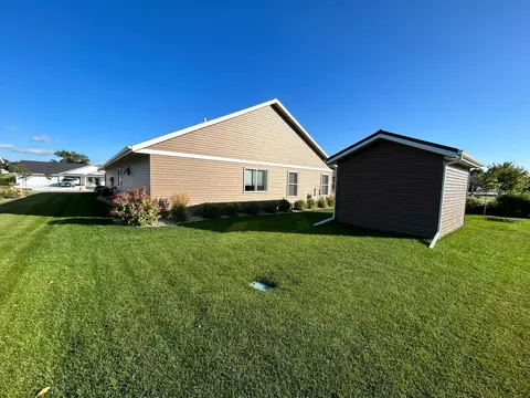 508 28th St SE, Willmar, MN 56201 photo 6