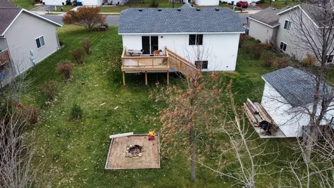 619 Iris Ln NE, Saint Joseph, MN 56374