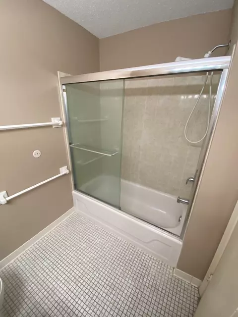 4110 Rahn Rd #307, Eagan, MN 55122 photo 6