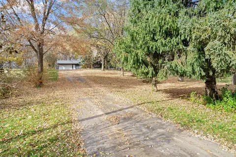 685 Nelson Rd, Independence, MN 55359