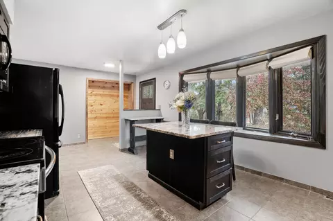 685 Nelson Rd, Independence, MN 55359 photo 6