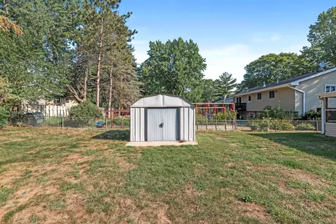 9440 3rd Ave S, Bloomington, MN 55420 photo 31