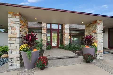 1345 High Point Ct, Hastings, MN 55033