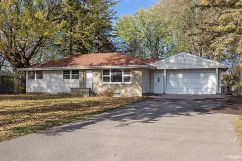 327 Elm St, Lino Lakes, MN 55014