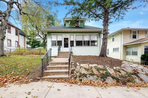 1103 Churchill St, Saint Paul, MN 55103