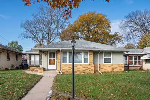 4233 Newton Ave N, Minneapolis, MN 55412