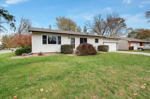 808 17th St W, Hastings, MN 55033