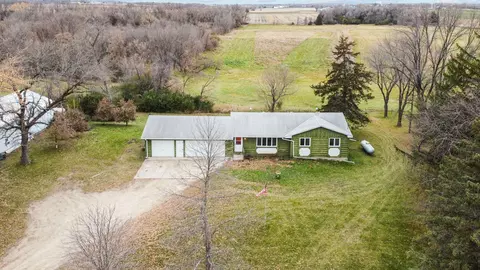 9010 30th St NE, Saint Michael, MN 55376