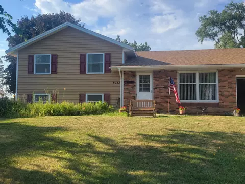 8023 Ingleside Ave S, Cottage Grove, MN 55016