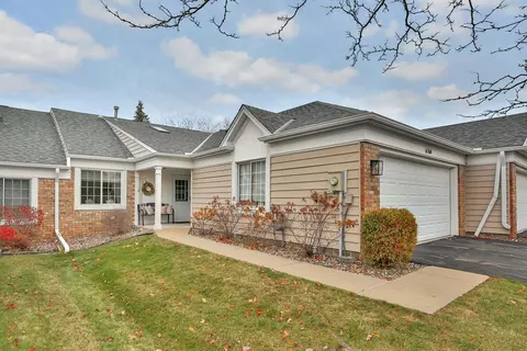 6764 Jenny Ln, Woodbury, MN 55125