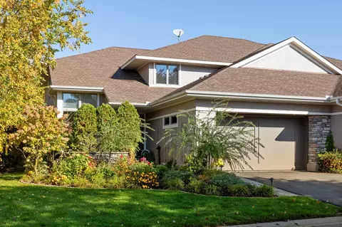4230 Woodland Trl, Golden Valley, MN 55422
