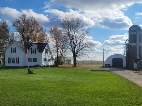1120 Highway 246 Blvd, Kenyon, MN 55946
