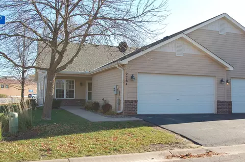 2264 Penn Pl, North Saint Paul, MN 55109