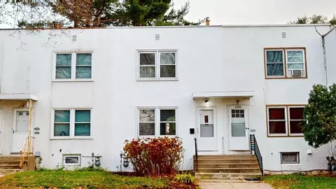 1026 Carroll Ave, Saint Paul, MN 55104