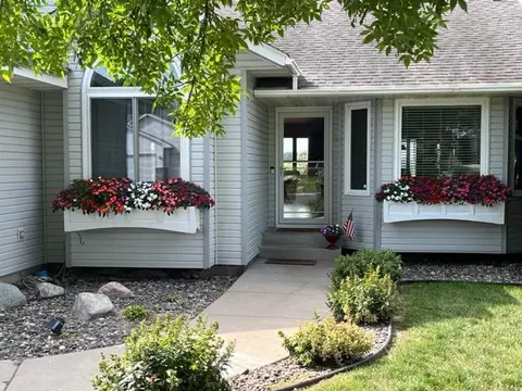 302 Buffalo Run Rd, Buffalo, MN 55313