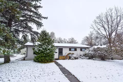 515 State Ave N, Thief River Falls, MN 56701