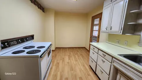 1650 4th Ave, Windom, MN 56101 photo 14