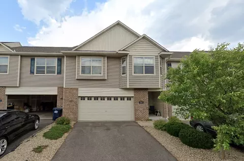 9767 Pinehurst Ct, Elko New Market, MN 55020