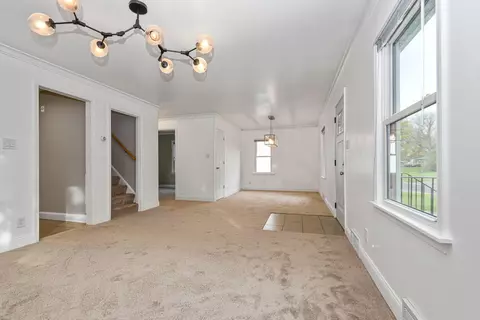 2657 Geranium Ave E, Maplewood, MN 55119 photo 5
