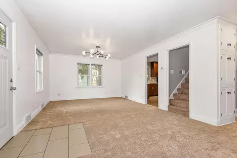 2657 Geranium Ave E, Maplewood, MN 55119 photo 6