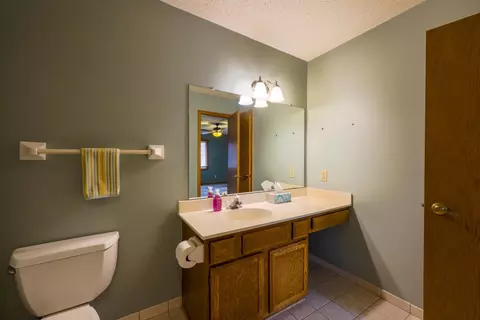 3806 Laurel Ct, Eagan, MN 55122 photo 20