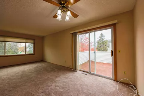 3806 Laurel Ct, Eagan, MN 55122 photo 9