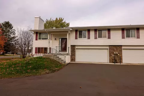 3806 Laurel Ct, Eagan, MN 55122 photo 22