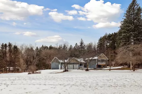 2204 176th Ln NW, Andover, MN 55304