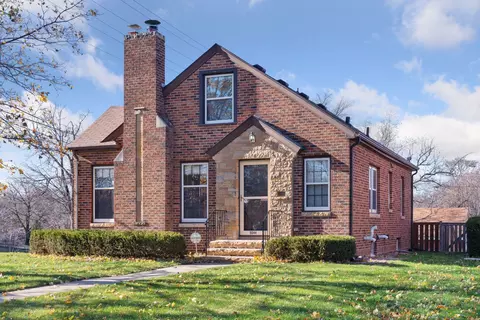 5544 Richmond Curv, Minneapolis, MN 55410