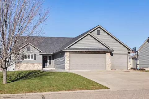 448 Knights Rd, Elko New Market, MN 55054