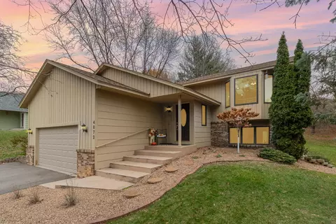 4872 Richard Ln, Eagan, MN 55122