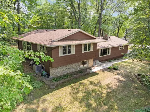 17430 30th Ave N, Plymouth, MN 55447