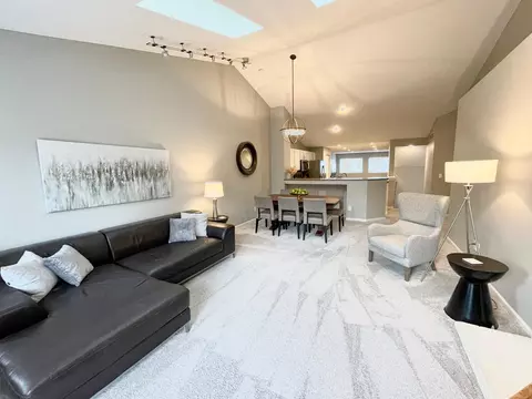2178 Cool Stream Cir, Eagan, MN 55122 photo 5