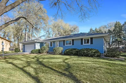10085 Upton Rd, Bloomington, MN 55431