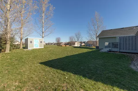 443 6th St SE, Dover, MN 55929 photo 34