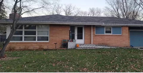 835 Oak St NE, Hutchinson, MN 55350
