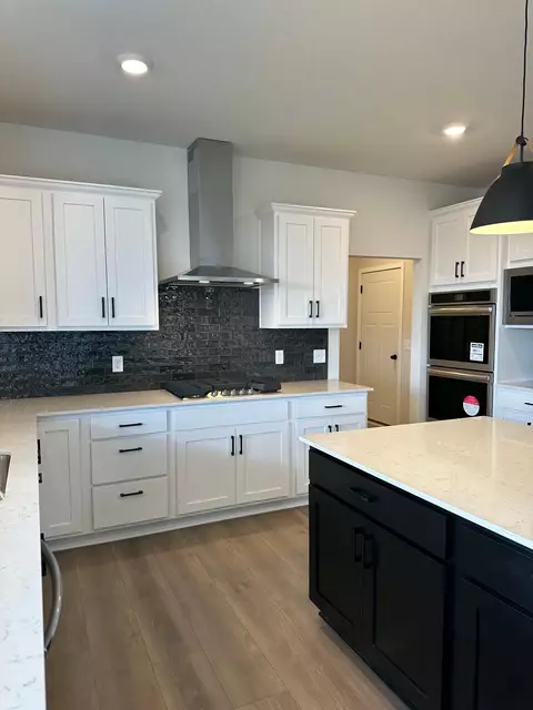 2007 Fulton Ct, Carver, MN 55315