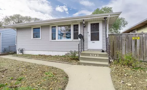 5147 N Girard Ave N, Minneapolis, MN 55430