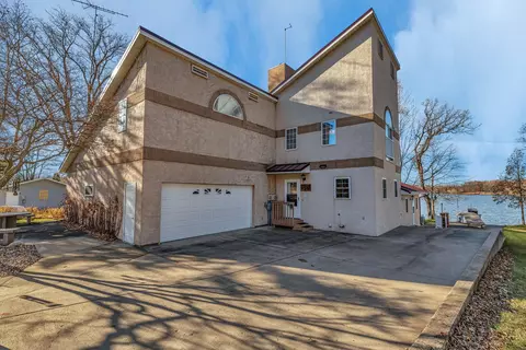 16949 Jennifer Dr, Cold Spring, MN 56320