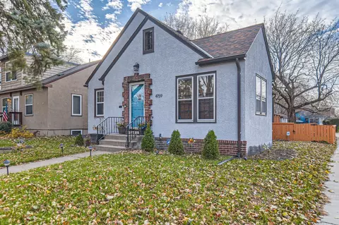 4159 Queen Ave N, Minneapolis, MN 55412