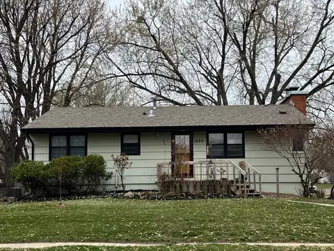 1023 Apel Ave, Worthington, MN 56187