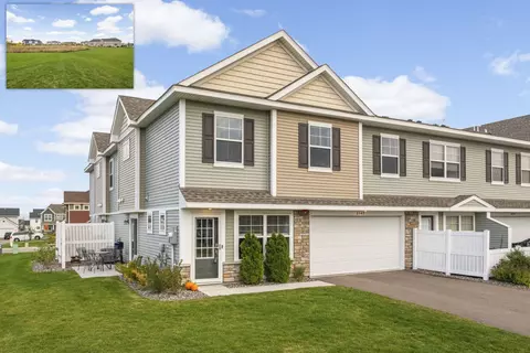 8048 Abercrombie Ln, Woodbury, MN 55129